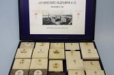 Musterkoffer mit Filzmustern der J. D. Weickert Filzfabrik A.-G.